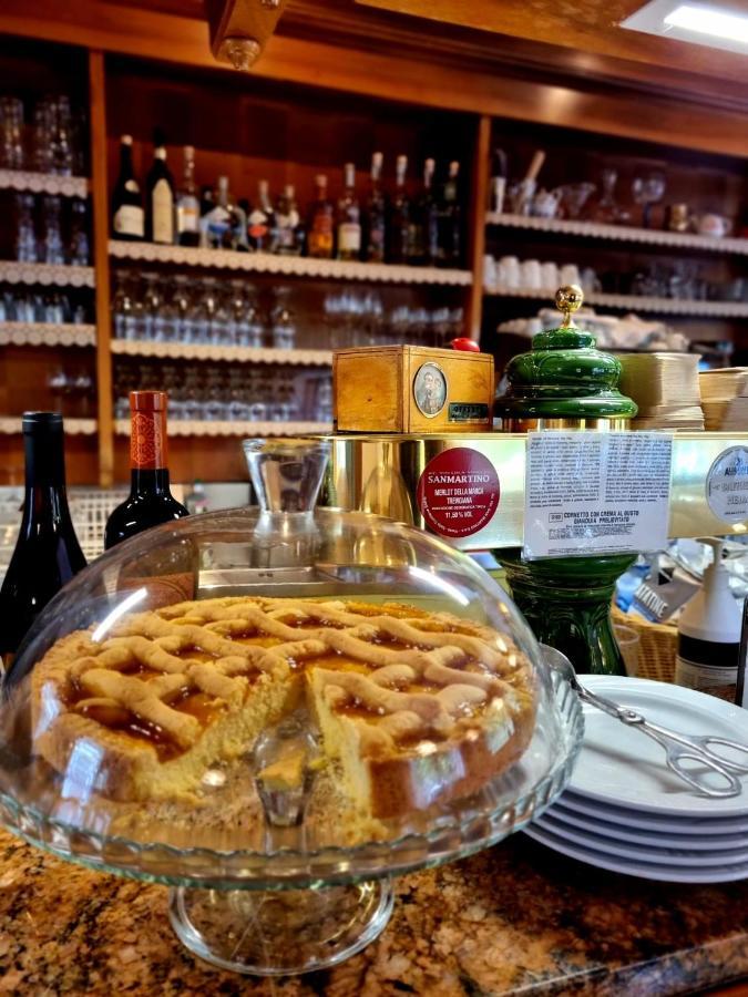 Hotel Brueckenwirt - Al Ponte Montagna Luaran gambar