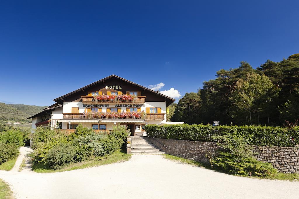 Hotel Brueckenwirt - Al Ponte Montagna Luaran gambar