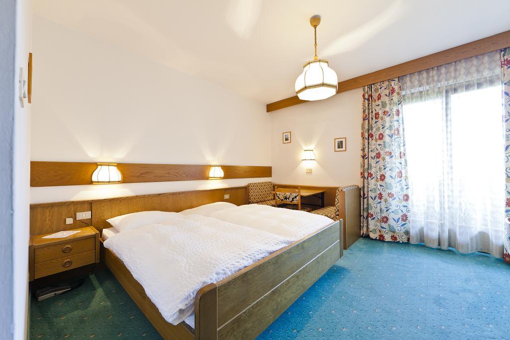 Hotel Brueckenwirt - Al Ponte Montagna Bilik gambar